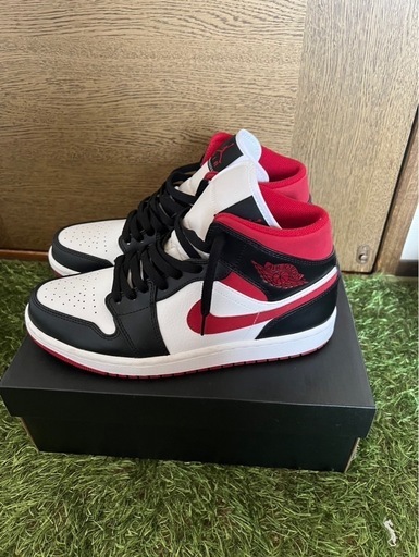 スニーカー Nike Air Jordan 1 Mid \