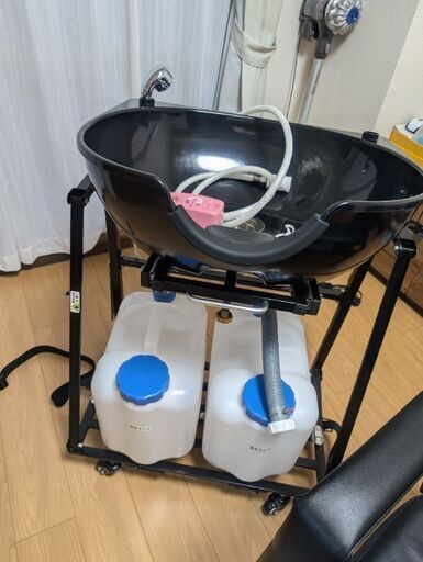 訪問美容　移動式シャンプー台イスセット　ほぼ新品
