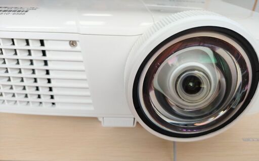 【ビジネス用におすすめ】Canonプロジェクター