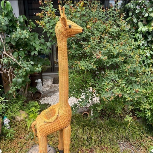 ☆希少☆キリン ラタン家具 ☆花台 鉢置き 籐家具 オブジェ