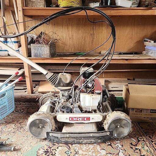 自走式草刈機　スパイダーモア