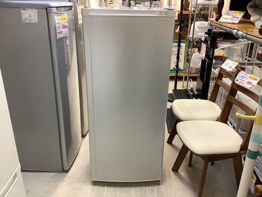 【リサイクルサービス八光】2021年製　ヤマダセレクト　138L　1ドア冷凍庫　YRT-C14H1