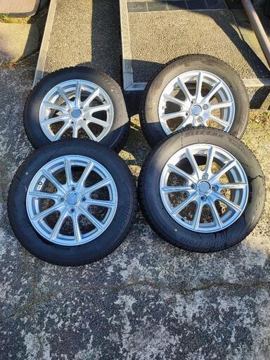 スタッドレスタイヤ】ブリヂストン ブリザック 185/60R15 84Q VRX2 