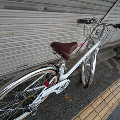 美品☆[SAKAMOTO]GIMLET(ギムレット)27吋 シティサイクル 外装6段/LEDオート(ロイヤルホワイト)