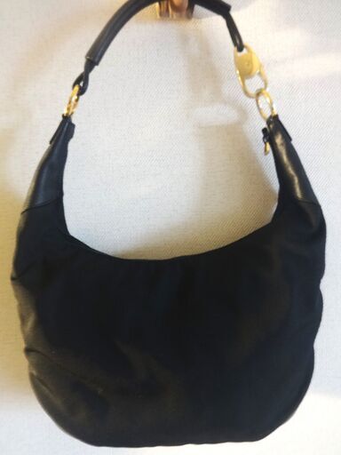 GUCCI　グッチ　　ショルダーバッグ　