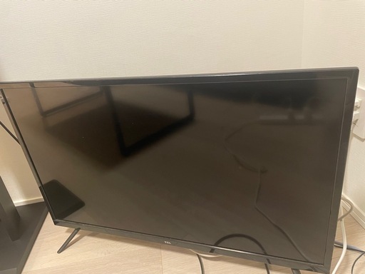 テレビ　32型