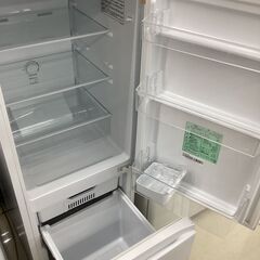 【6ヵ月保証】冷蔵庫　Hisense　AT-RF160WH　162L