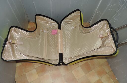 ベビー・子供用品買取販売キッズモール湘南/子供が乗れるスーツケース