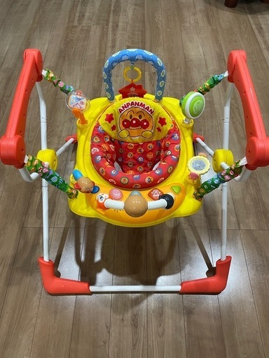 美品✨アンパンマンジャンパー