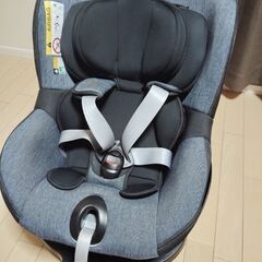 ブリタックス デュアルフィックス アイサイズ ブルーマーブル DUALFIX i-size [チャイルドシート / 回転式 / 新生児〜4歳頃まで / ISOFIX固定 /【正規品】 デニム 青 ブリタックス デュアルフィックス アイサイズ ブルーマーブル DUALFIX