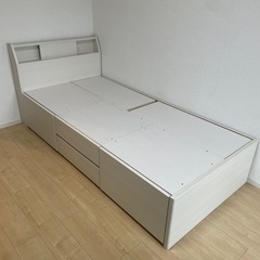 [引き取り希望] シンプルホワイトシングルベッド 収納付き ベッド 収納付き シングル ヘッドレス 白」の人気商品一覧 | 安い商品