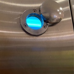 ニチワ電機　包丁まな板殺菌庫