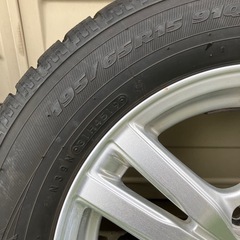 ヴォクシー・ノア等195/65r/15スタッドレスタイヤ