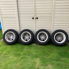 ヴォクシー・ノア等195/65r/15スタッドレスタイヤ