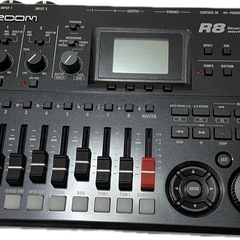 ZOOM R8 マルチトラックレコーダー