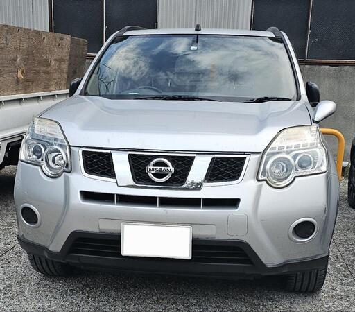 NISSAN 日産 エクストレイル SUV