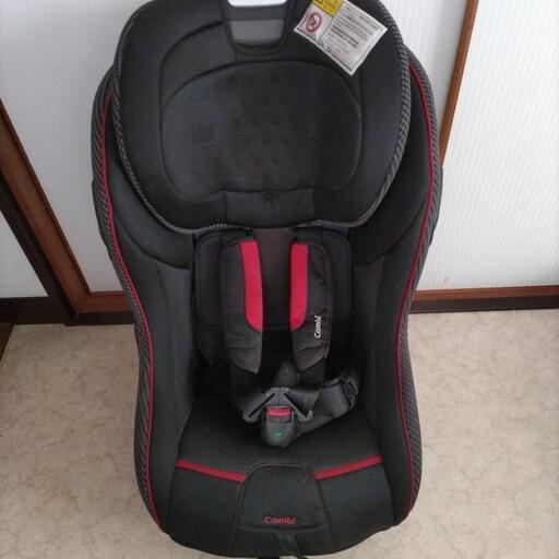 Combiマルゴットチャイルドシート