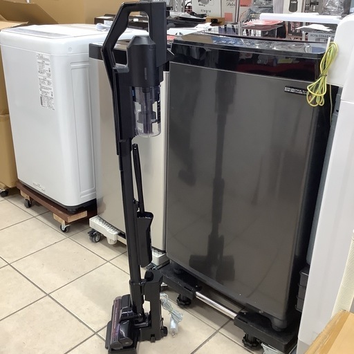 IRISOHYAMA アイリスオーヤマ　スティッククリーナー　掃除機　充電式クリーナー　SCD-R1P 2023年製