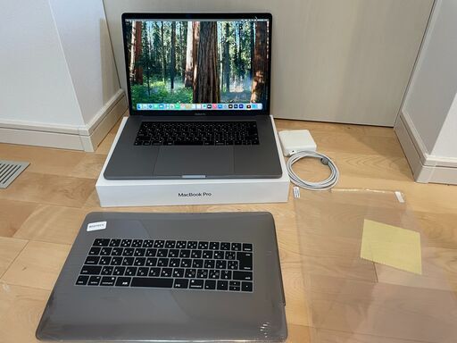 美品　MacBookPro15インチ　おまけ付き