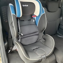 チャイルド ジュニア シート　Aprica form fit ISOFIX 