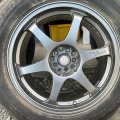 格安スタッドレ！かっこいい
6本スポークス