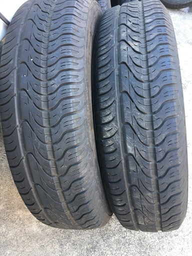 TOYO DELVEX 935 195/80R15 107/105N LT】スタッドレス【日産 アトラス 