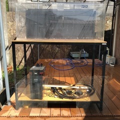 大型アクリル水槽の中古が安い！激安で譲ります・無料であげます  