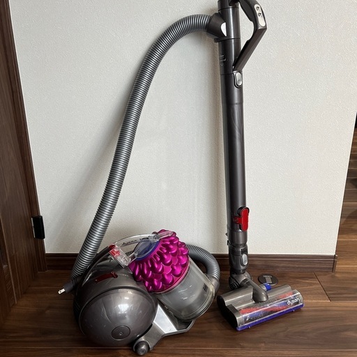 【Dyson】掃除機　DC63