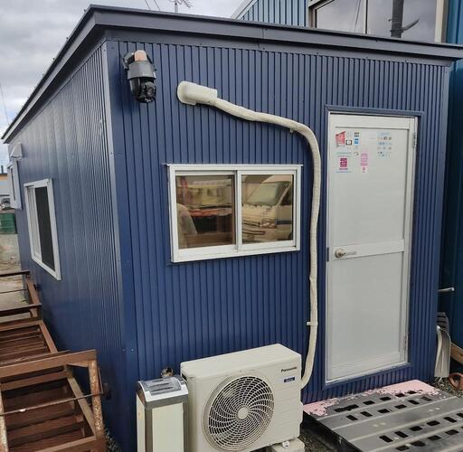 程度良好なプレハブ小屋