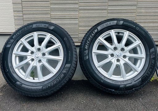 お問い合わせ下さい‍♂️エクストレイル用スタッドレス(純正 ホイール付)