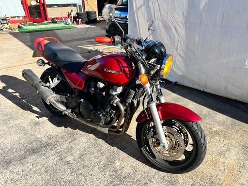 激レア　zr-7  ゼファー750外装！空冷4気筒