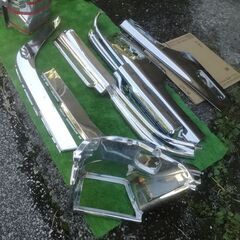 いすゞ　320フォアード　寝台あり　メッキパーツセット　デコトラ　イスズ　トラック