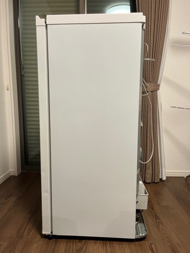 ファニテリアマキ｜ダウンライト付｜ガラス2枚扉キュリオケース