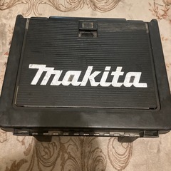 makita インパクト　空箱