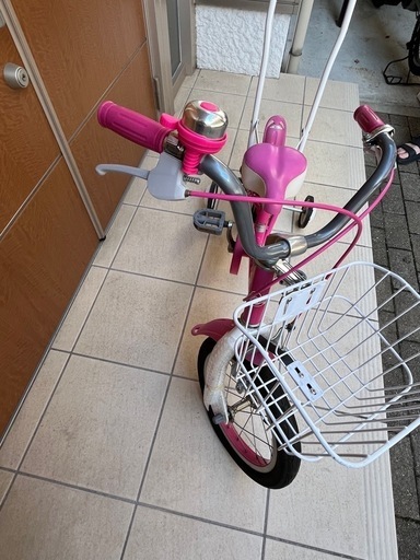 ピンク 幼児用自転車 スチール製 バスケット付き 14インチ ピンク 幼児用自転車 スチール製 バスケット付き 14インチ 14インチの