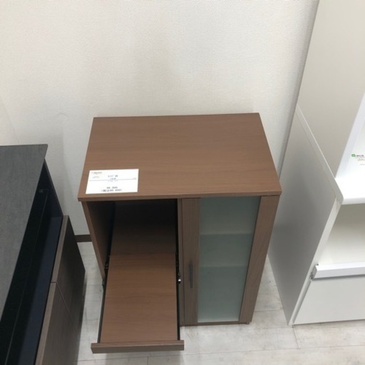 ニトリ レンジボード 2枚扉 ダークブラウン×ホワイト スリムタイプ【トレファク堺福田店】 ニトリ レンジボード 2枚扉 ダークブラウン×ホワイト スリムタイプ