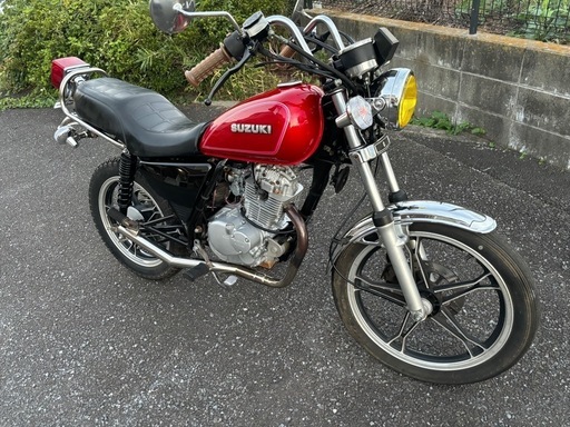 GN125H カスタム　赤　JET菅　旧車スタイル　吸い込み　低走行