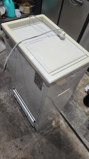 動作品 サンデン 冷凍ストッカー