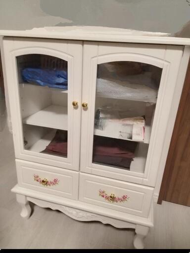 白い家具