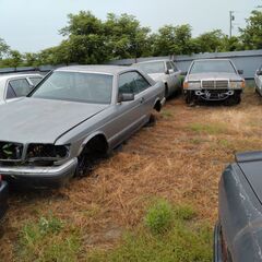 Mベンツ―126-560SEC-クーペ純正フロントバンパー Mベンツ―126-560SEC-クーペ純正フロントバンパー