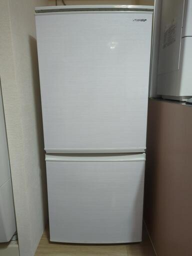 【美品】SHARP 冷蔵・冷凍庫 137L (SJ-D14F-W)【受付再開】