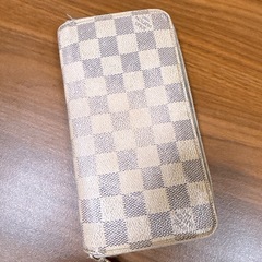 ルイヴィトン　LOUIS VUITTON ジッピーウォレット　ダ...