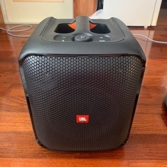 JBL PARTYBOX ENCORE ESSENTIAL Bluetoothスピーカー ワイヤレス IPX4/マイク入力/ブラック JBLPBENCOREESSJN 
