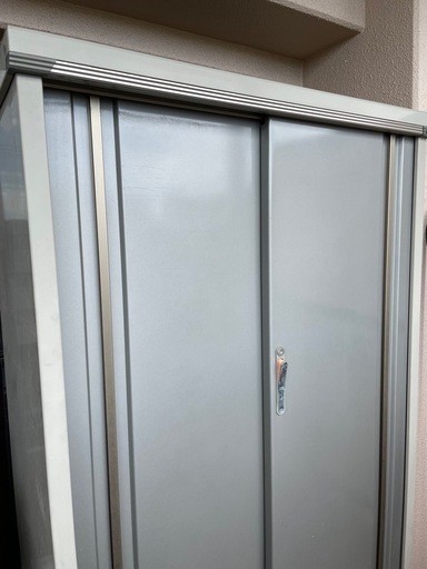 鍵付き　屋外倉庫