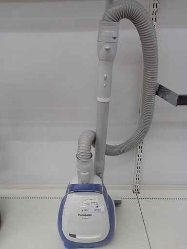 ★ジモティ割あり★ Panasonic 掃除機  23年製 動作確認／クリーニング済み MT2331