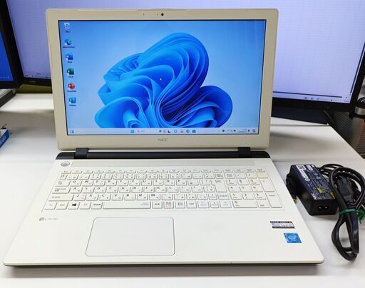 ノートパソコン NEC LAVIE NS100/C
