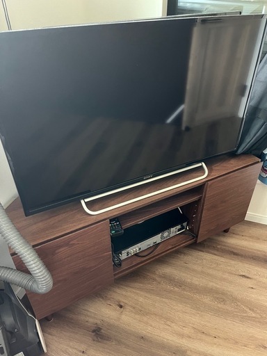テレビ台　コーナーに置きやすい　美品