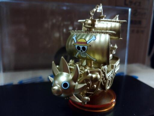 【希少・美品・最終値下げ】サウザンドサニー号 (ゴールド)  ワーコレ フィギュア ONE PIECE FILM GOLD vol.5