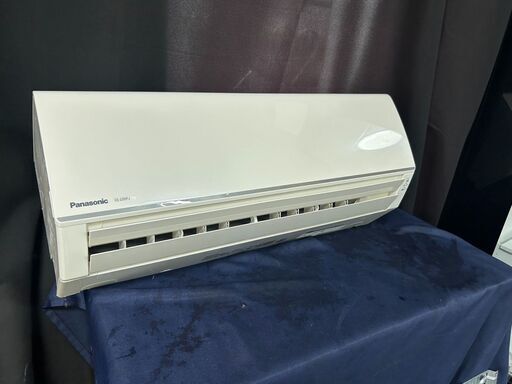 ★Panasonic 6～8畳用 ルームエアコン CS-22DFJ-W 2018年製 冷暖房★