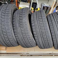 スタッドレスタイヤ 215/55R17 94Q ブリジストン VRX 2013年製